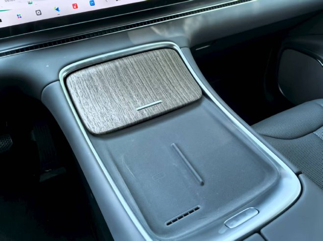 经典车型再升级 抢先试驾零跑全新C11增程版