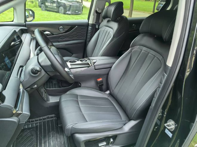 星海V9越享系列正式上市 售价为17.99-19.99万元