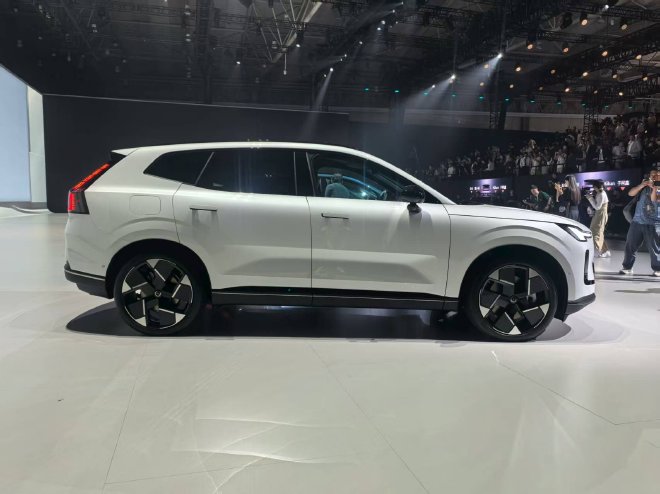 2025成都车展：最火十款新车全是新能源