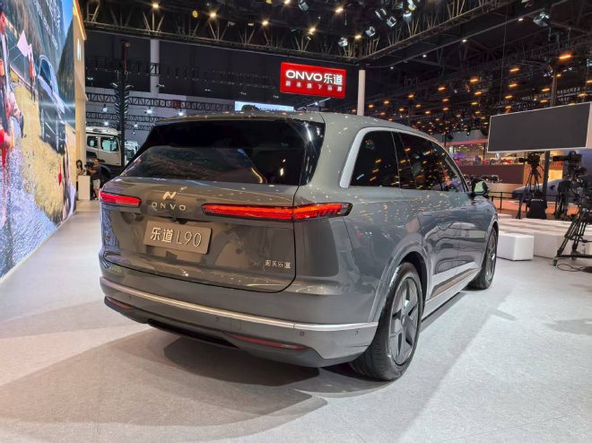 2025成都车展探馆：乐道L90