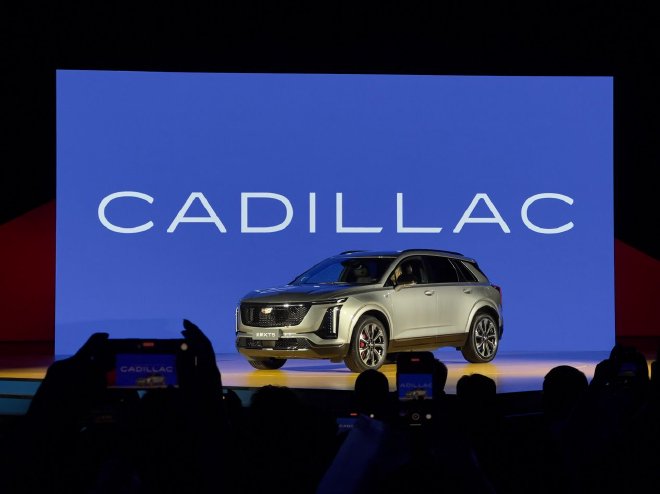 2025成都车展：凯迪拉克全新XT5限时22.99万起