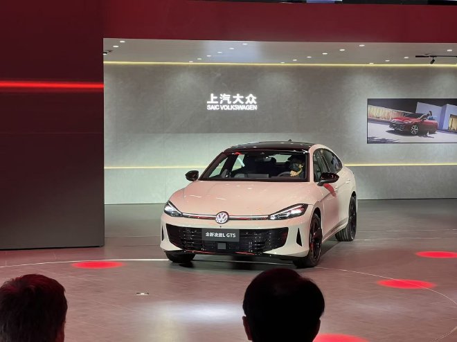2025成都车展：上汽大众新凌渡L上市