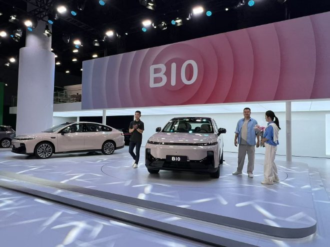 曹力：零跑的理念坚持自研不会动摇