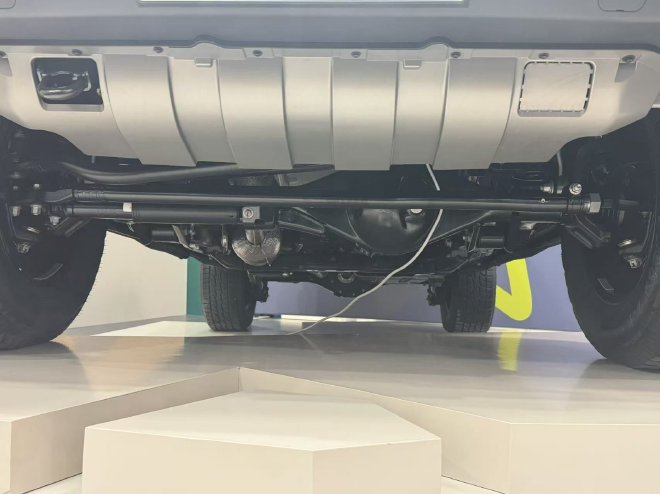 2025慕尼黑车展：212 T01柴油版亮相