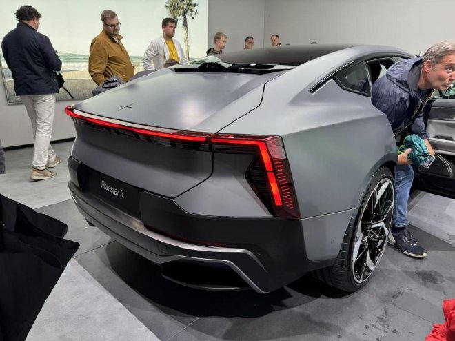 2025慕尼黑车展：Polestar5正式发布