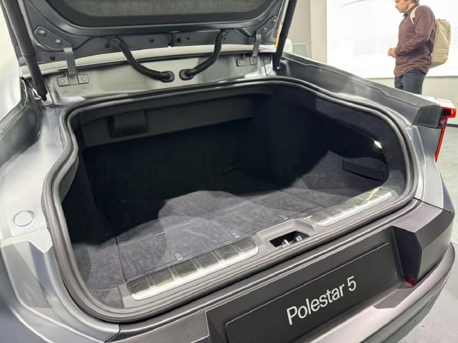 2025慕尼黑车展：Polestar5正式发布
