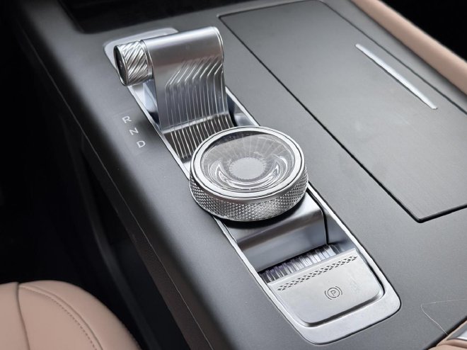 既能“撒野”又能“顾家” 试驾北京越野BJ30旅行家