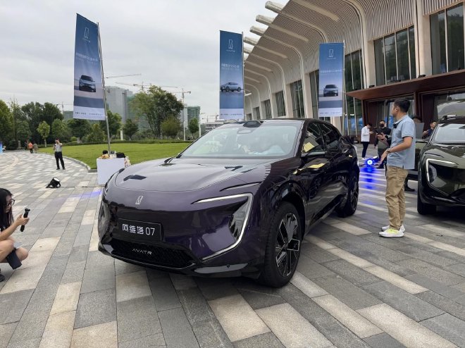 2026款阿维塔07深度解析：鸿蒙5+ADS 4加持，20万级中型SUV的全能进化