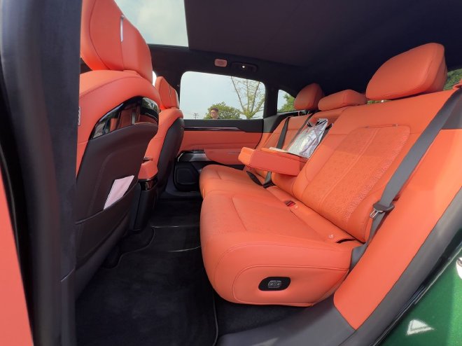 硬核升级看得见！ 试驾焕新极氪7X