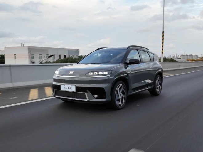 亲民售价带来越级体验 试驾北京现代EO羿欧