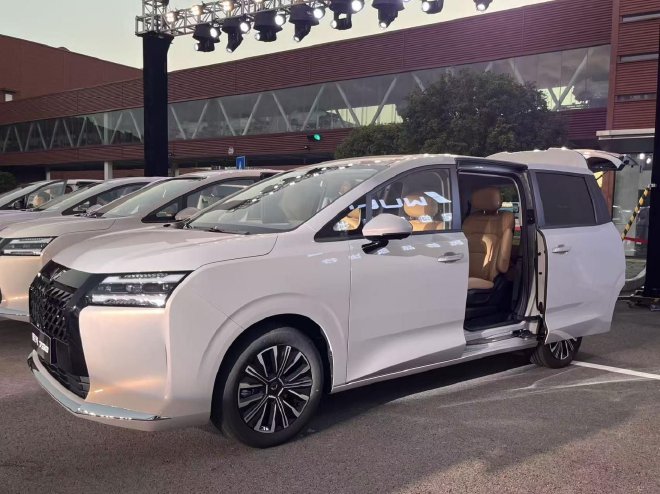 起售价7.3万元：星光730正式上市