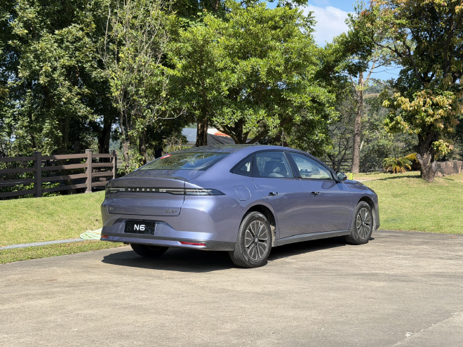 试驾东风日产N6 年轻家庭的舒适之选