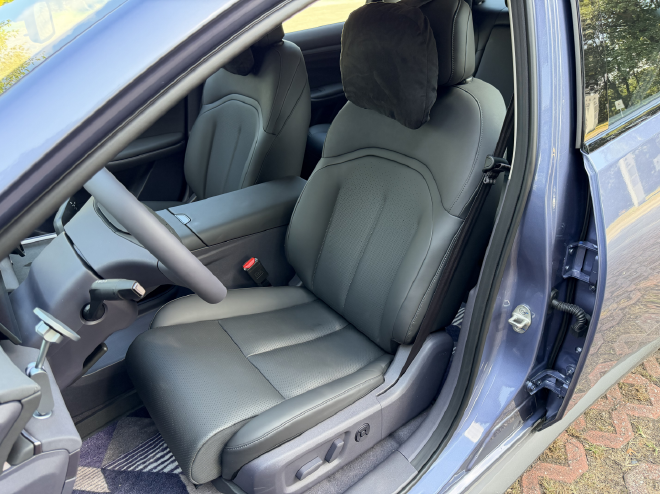 试驾东风日产N6 年轻家庭的舒适之选