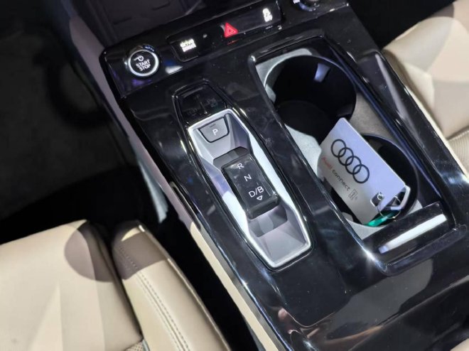 2025广州车展：一汽奥迪多车亮相