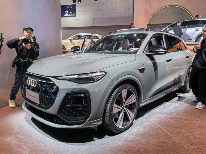 2025广州车展：一汽奥迪多车亮相