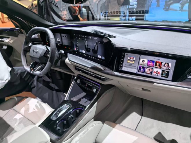 2025广州车展：一汽奥迪多车亮相