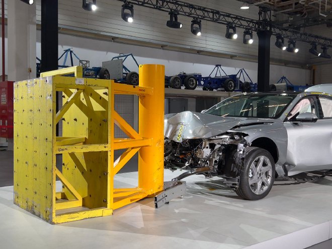 别克至境L7凭“七不规范”定义新能源安全新标杆