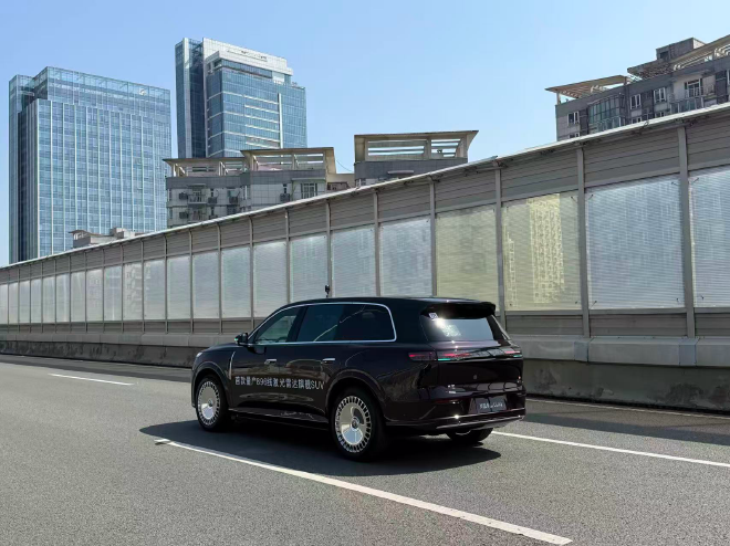 配备896线激光雷达/3月17日上市 岚图泰山Ultra开启L3路测