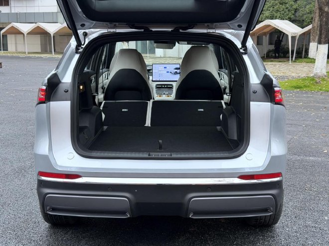 秀外慧中的全能选手 银河M7试驾体验