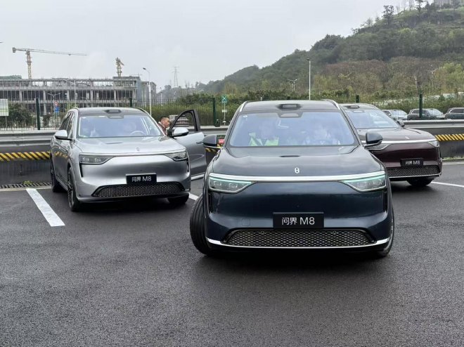 焕新升级后表现如何？试驾新款问界M8