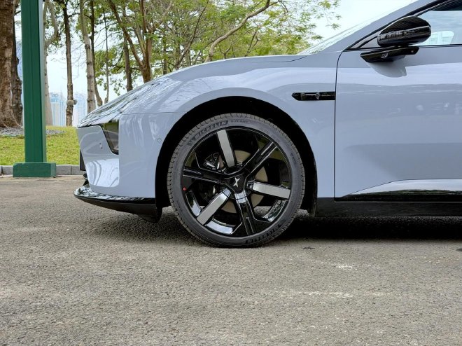 细节全面升级 试驾2026款小鹏MONA M03