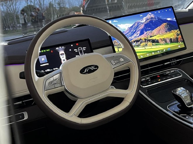 瑞风RF8享悦系列正式上市 限时抢购价17.69万-22.69万元