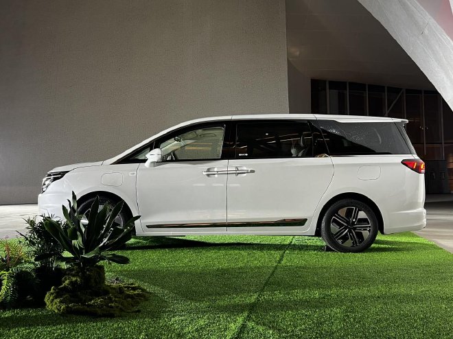 瑞风RF8享悦系列正式上市 限时抢购价17.69万-22.69万元