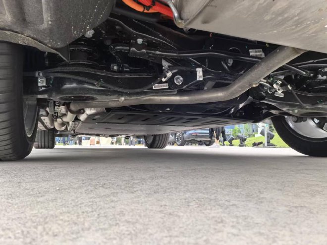 五菱华为联合打造 华境S正式亮相并开启盲订