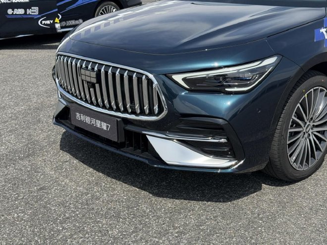 中级智电家轿新标杆 星耀7预售11.28万起