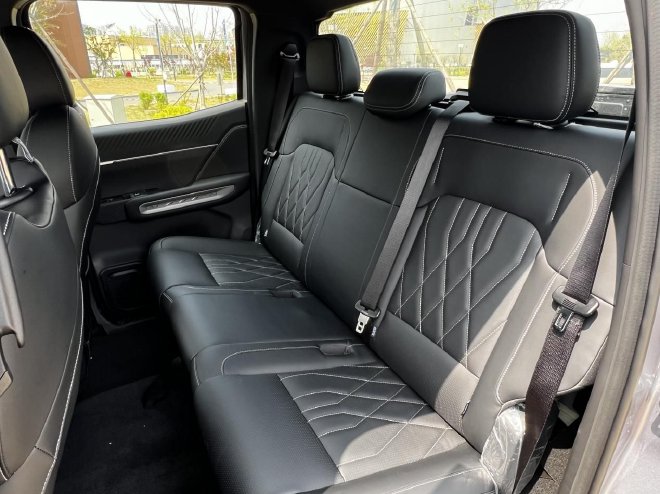 全球智能越野皮卡 出厂即战力 试驾奇瑞威麟R08 PRO