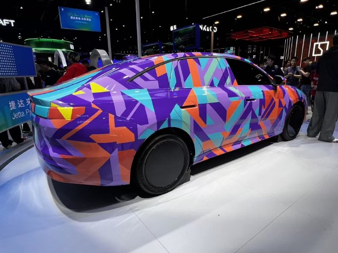 2026北京车展：捷达首款纯电轿车定名捷达M6