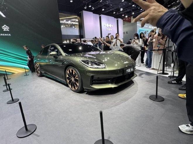 2026北京车展：方程豹全新序列车型亮相