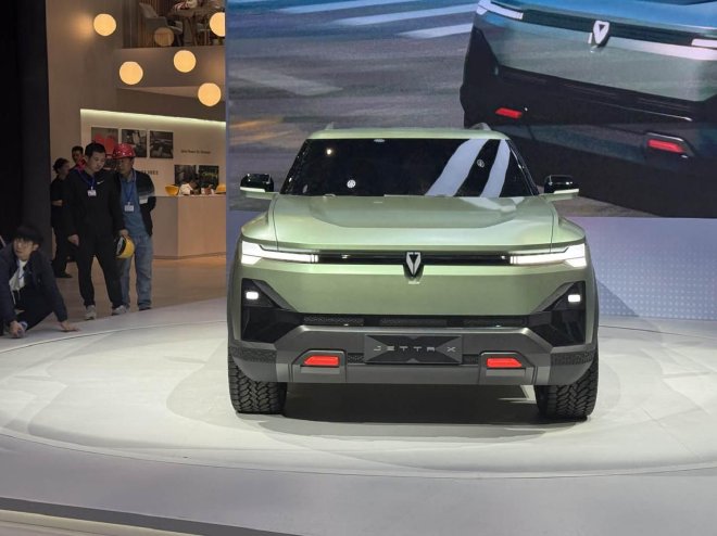 2026北京车展：探馆SUV概念车JETTAX与首款纯电车型亮相