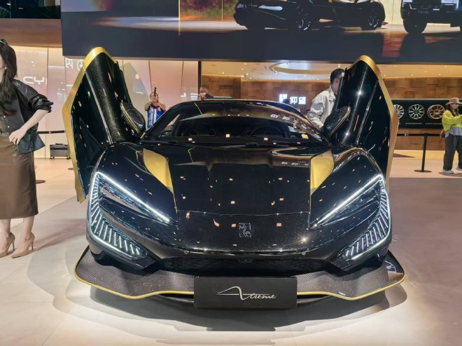 2026北京车展：仰望U8L四座版/U9Xtreme正式亮相