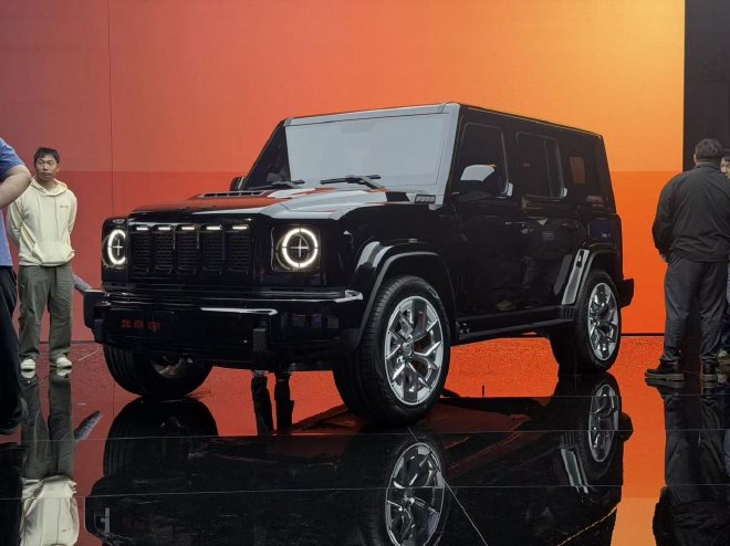 体验军工质感 实拍北京81“战术方盒子”