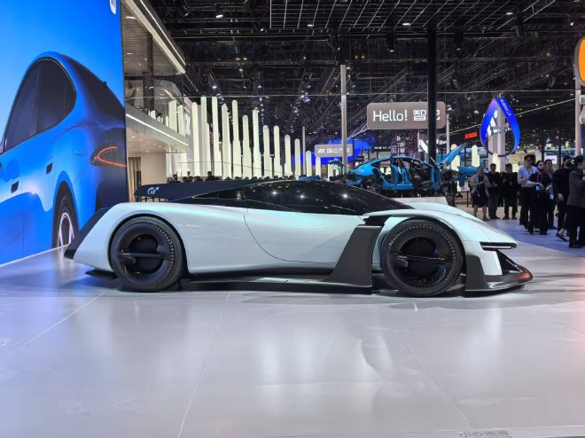 2026北京车展：小米Vision GT概念车正式亮相