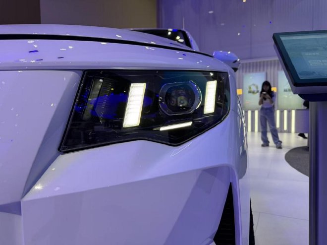 2026北京车展：2026款吉利雷达金刚EV纯电皮卡