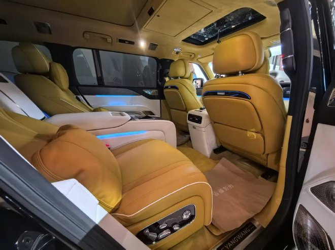 2026北京车展：仰望U8L四座版/U9Xtreme正式亮相