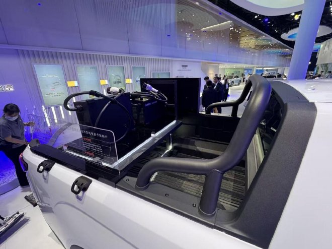 2026北京车展：2026款吉利雷达金刚EV纯电皮卡