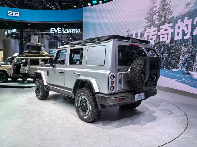 2026北京车展：212越野车发布多款全新车型
