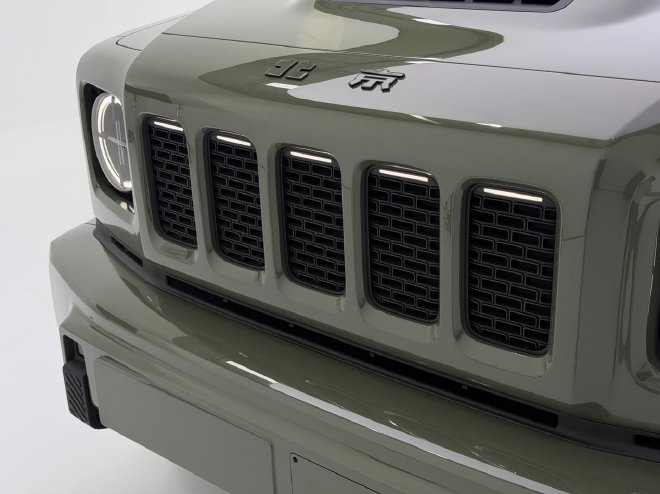 体验军工质感 实拍北京81“战术方盒子”