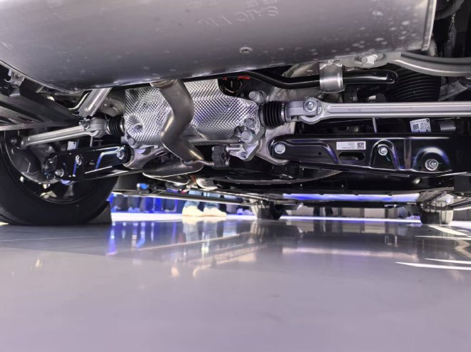 2026北京车展:上汽大众ID.ERA 9X售价30.98万元起