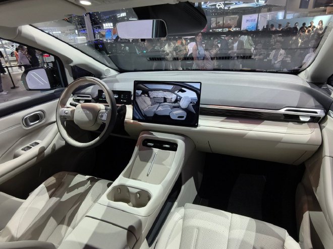 限时焕新价10.68万元起 广汽埃安N60上市