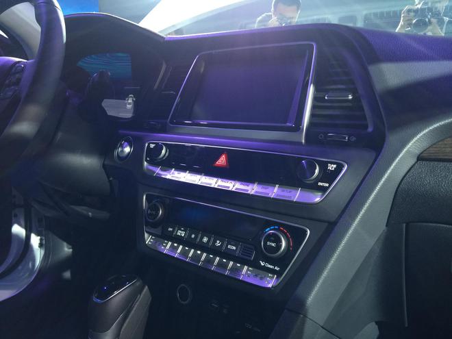 售18.98万元起 全新索纳塔混动车型上市