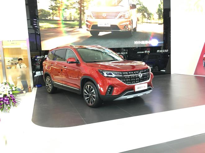 2018成都车展探馆 东风风行T5实车亮相