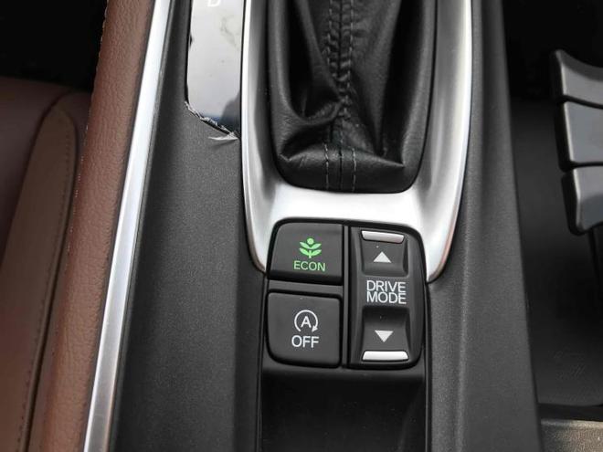 东风本田INSPIRE(图片来源网络)