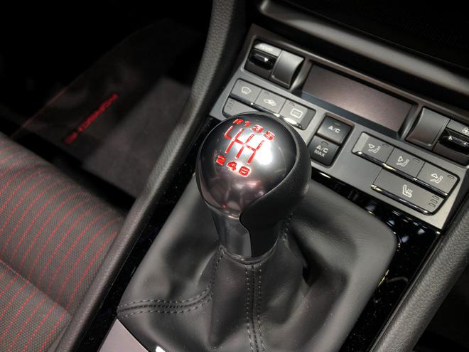 2019日内瓦车展：保时捷718 T系列发布