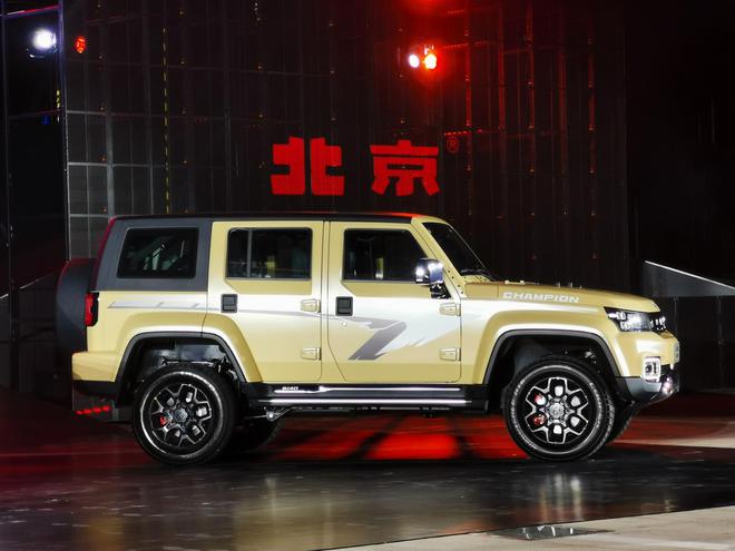 全新北京BJ40家族上市 售16.49-20.49万元