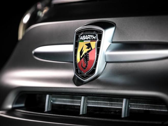 新款Abarth 595 Pista官图发布 最大功率达165马力