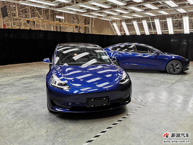 国产特斯拉Model 3正式亮相 售价35.58万元